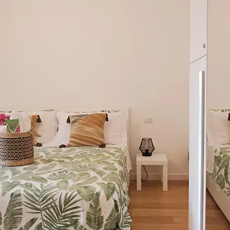 P&d Navigli Via Paoli Milan