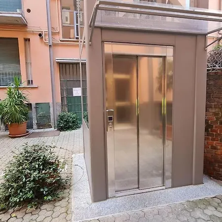 Hotell Singola Con Ac, Tv, Wi-fi E Cucina