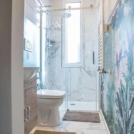 Hotell Singola Con Ac, Tv, Wi-fi E Cucina *