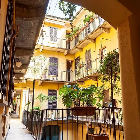 Porta Ticinese - Navigli Lägenhet