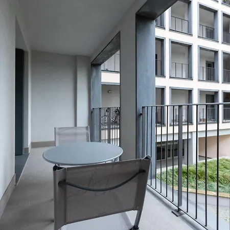 Appartement Easytopstay - Porta Nuova Bright And Roomy Flat *