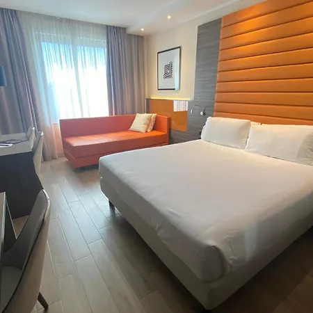 Hotel Ih Lorenteggio