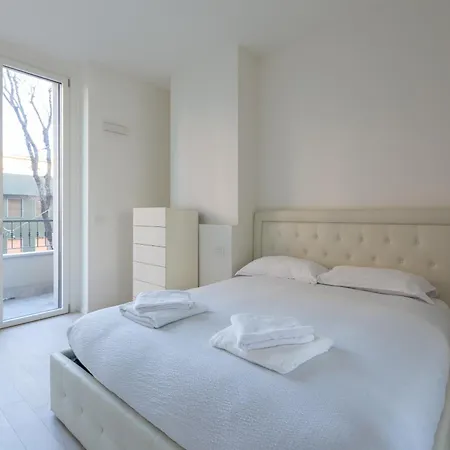 Easytopstay - Bullona Elegant Appartement Milan