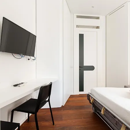 Apartamento Guesthost - Tiny Near Station