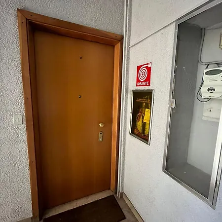 Kibilu - Piazzale Archinto 1 - Stazione Garibaldi - Zona Isola