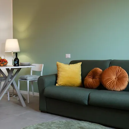 Apartment § Littlesuitebande §