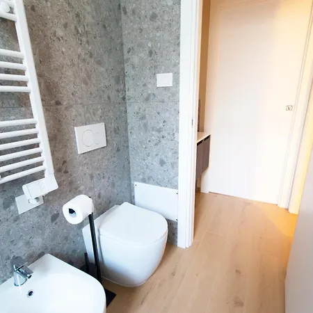 Ihost Luxury-free Parking- Plana 2 Appartamento *