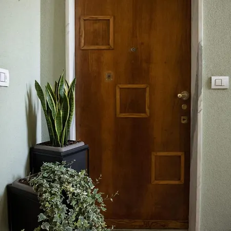 Citylife Modern Bilo Apartment Milan