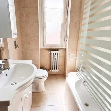 Apartman Ihost - Bergamo 12