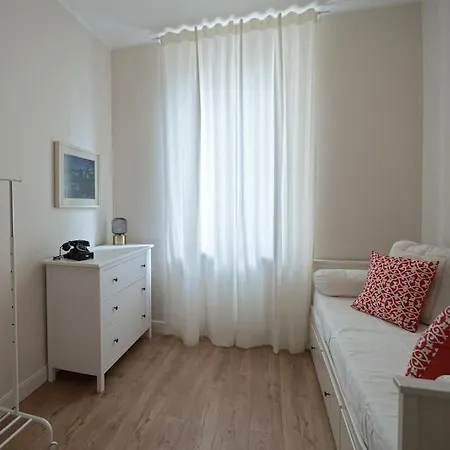 Elegante Quadrilocale D'epoca Cir 015146-lni-04147 Appartement