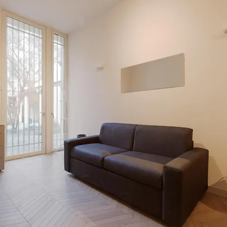 Apartman Guesthost - Cordusio Enchanting Milánó