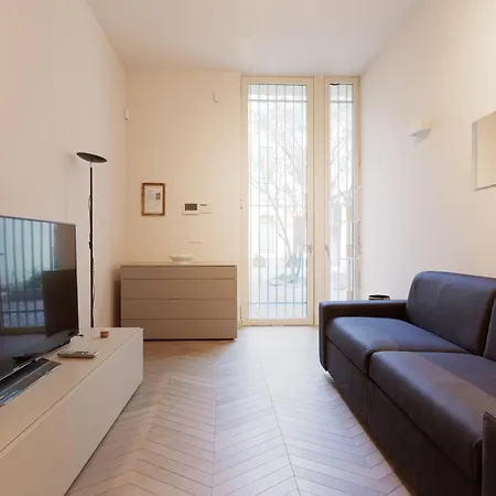 Guesthost - Cordusio Enchanting Apartman *
