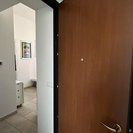 Petit Apartment