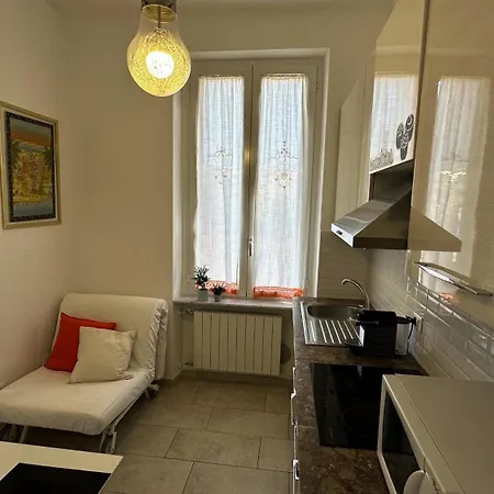 Petit Lägenhet Milano