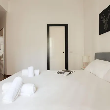 Hacca Collection - Porta Venezia 3br