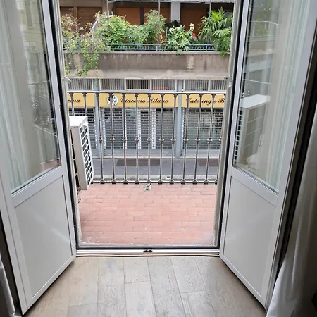 Elegante Bilocale In Zona Risorgimento * 米兰