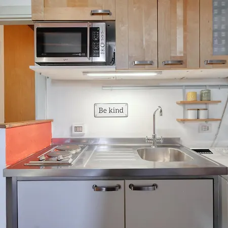 Joivy Welcoming Flat With Balcony Next To Naviglio Grande Apartament *