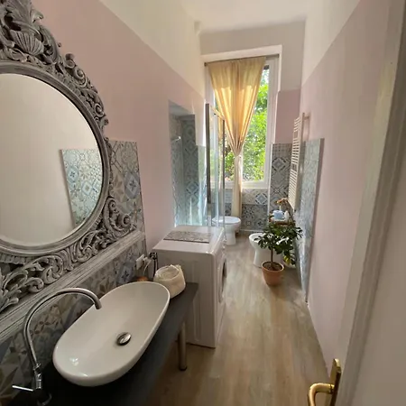 Officina Scrittoria ミラノ