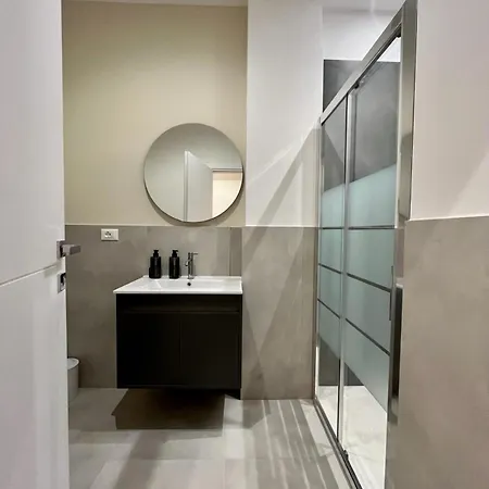 R6 Modern House - Metro M1 Duomo-nolo-centrale * Milaan