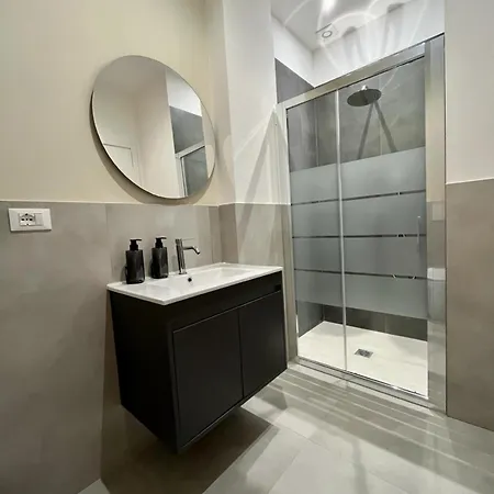 Appartement R6 Modern House - Metro M1 Duomo-nolo-centrale Milaan