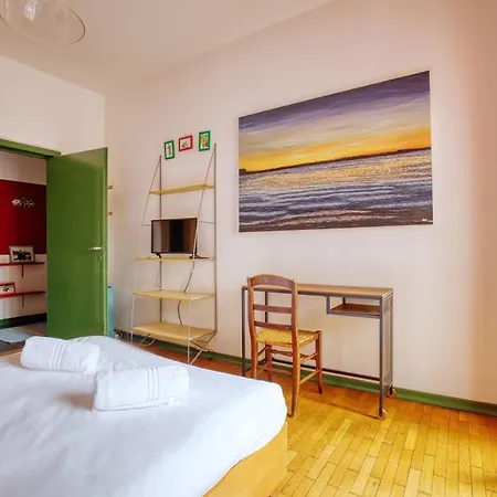 Marta's Cozy Flat In Citylife * Mediolan