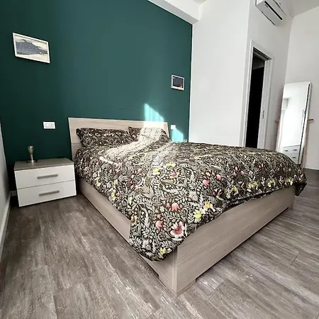 Delfico Cozy
