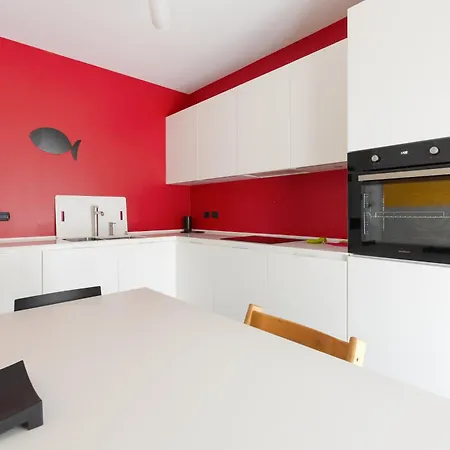 Niguarda - Ampio E Moderno Trilocale Apartment