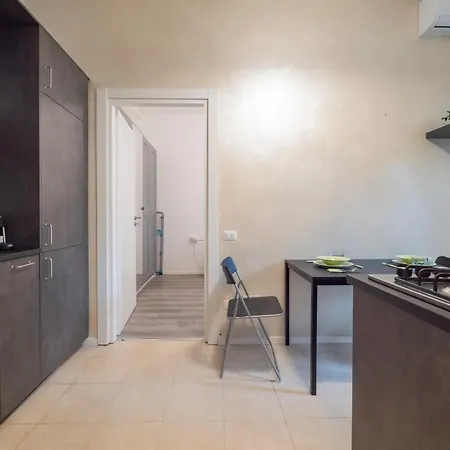 I Host - Melloni 34 Milan