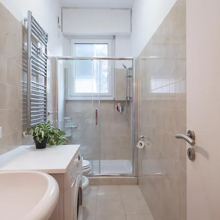 Apartment I Host - Melloni 34 Milan