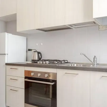 Apartamento 10 Minuti Da Centrale/duomo Milán