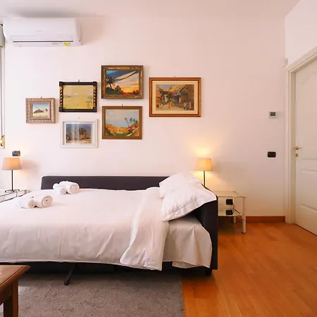 דירה Primopiano - Via Pavia מילאנו