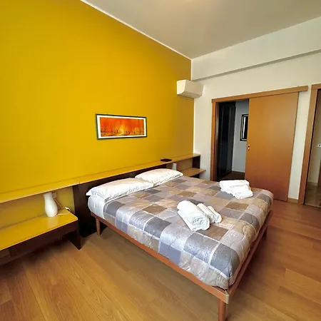 Citta Vicino Metro * Mailand