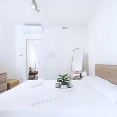 Easylife - Meravigliosa Dimora In