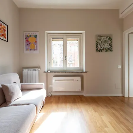 Easytopstay - Porta Romana Lovely Lägenhet *