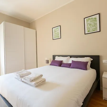 Easytopstay - Porta Romana Lovely Lägenhet Milano