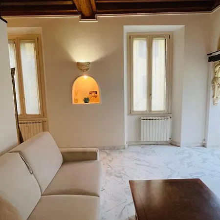 Charming Flat, And Close To Metro *