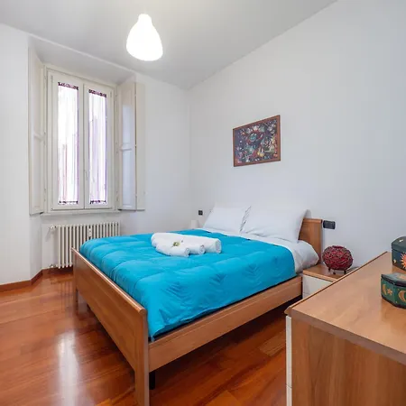 Luxury In The Iconic Avenue Of