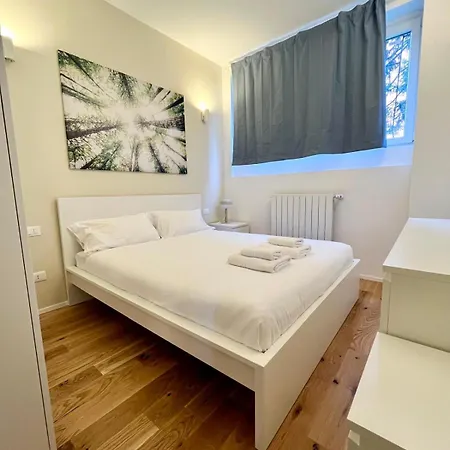 R6 Modern House - Metro M1 Duomo-nolo-centrale Appartement