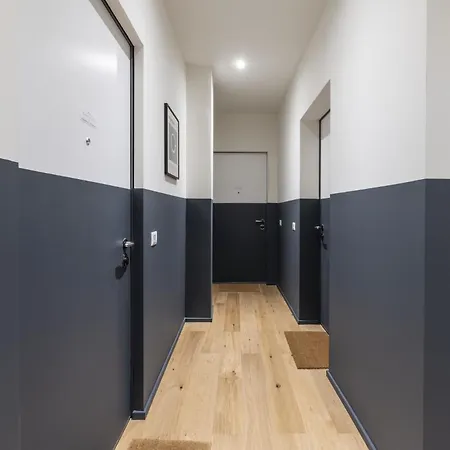 Easylife - - Kramer 13 D - Risorgimento Milano