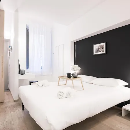 Easylife - - Corso Garibaldi 44 - Brera