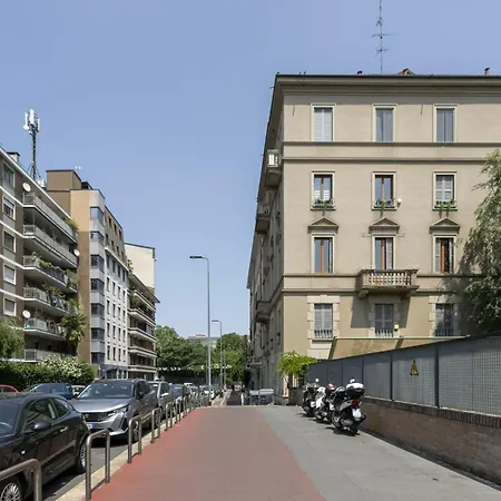 Daire Ferrucci 1 Bedroom Attic In By Halldis *