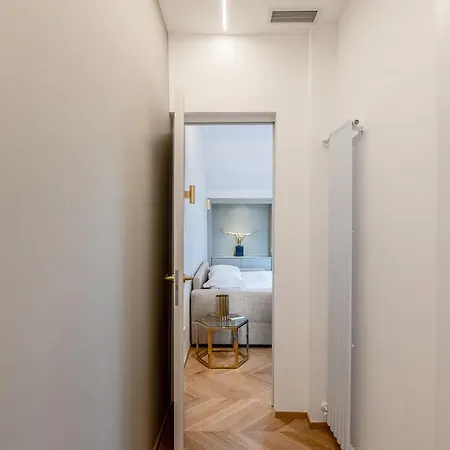 Luxury Skyview - Citylife - Mico *