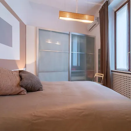 Lägenhet Isola Cozy By Wonderful Italy Milano