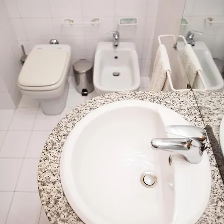 Milano, Bruna House Apartamento Milán