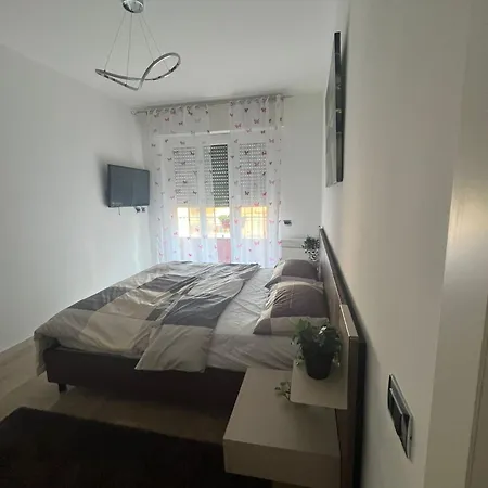 Happy House Apartament Mediolan
