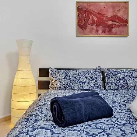 Charming And Large - 4 People - Fiera & Duomo *