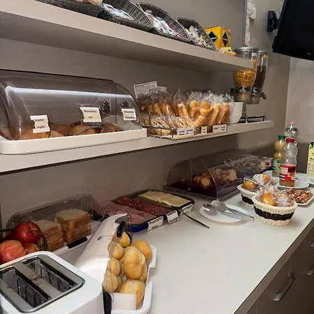 Le Querce Ξενοδοχείο 2*