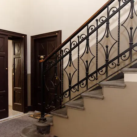 Vivimihome - Alexander Apartman Milánó