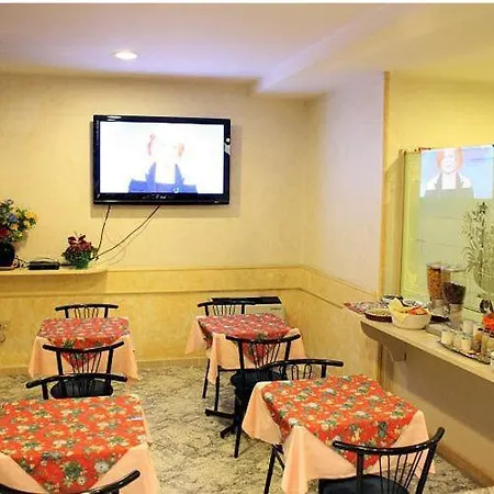 Hotel Vienna 3*