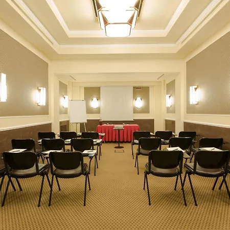 Hotel Doria Grand Milan